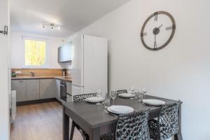 Charmant appartement rénové 2 chambres.