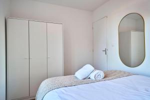 Maisons d'hotes Renovated 3 bedroom house with terrace : photos des chambres