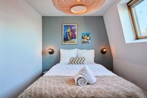 Maisons d'hotes Renovated 3 bedroom house with terrace : photos des chambres