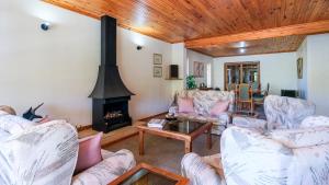 The Glass Deck House