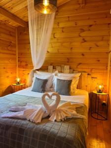 LEnseigne -Location de 2 chalets privatifs avec Spa