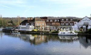 4 stern hotel Macdonald Compleat Angler Marlow Grossbritannien