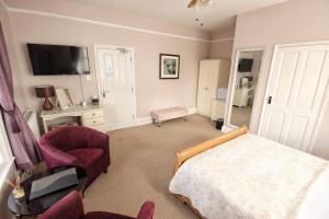 Superior Double Room room in Two Beaches