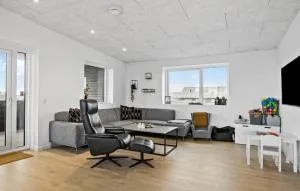 Gorgeous Home In Thisted With Wifi - Stenbjerg