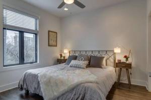 Gulch 3 Bedroom Getaway for 10, Rooftop, Garage 10 Mins to Broadway, 24 Hour Hospitality Team, Perfect for Groups