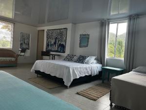 Hotel Miss Francias Home