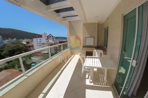 Cobertura com vista mar e excelente localização