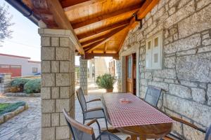 Apartments Silvano Radosi