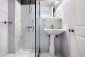 Paradise Zante Standard Studio 6