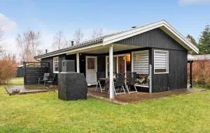 3 Bedroom Awesome Home In Nysted - Kettinge