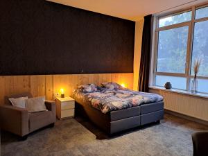 Double or Twin Room with Bathroom room in B&B de Wilhelminaschool