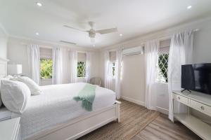 Coral House 3 bedroom home by Bluescape