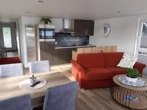 Hausboot Optimo mit Hund - Wiarden