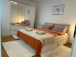 Lugano Ferienwohnung nähe vom See mit Swimmingpool & Sauna