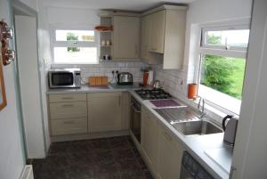 Roundstone 134 Seans Cottage Inishnee