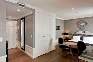Club Double Room room in Stanhope Hotel by Thon Hotels