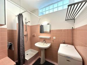 HYEBER Studio pour 2 personnes avec vue mer panoramique, sur le port dHyères