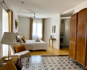 B&B / Chambres d'hotes Villa Velleron - Bed and Breakfast : photos des chambres