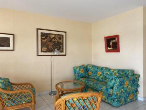 500 - T2 avec balcon vue mer et proche du port