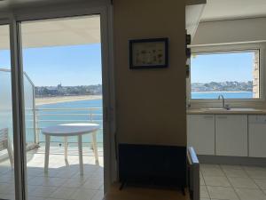 500 - T2 avec balcon vue mer et proche du port