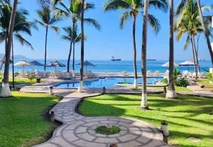 Departamento Frente a la Playa, Salagua Manzanillo - Los Delgados