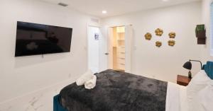 Luxurious Villa with Elegant Interior and Mini Golf TGH