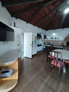 Casa de praia com piscina para 10 pessoas