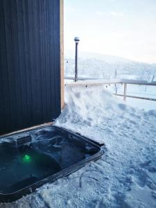 Aurora View Lapland, Sky View Bedroom & Jacuzzi