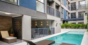SUH Lapa 05 Pool Flat