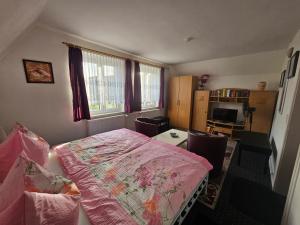 Ferienhaus und Straußwirtschaft im Weinberg