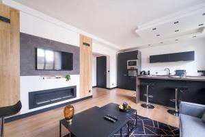 Appartements Le Black & White - 10 min Orly, 3 min gare Juvisy : photos des chambres