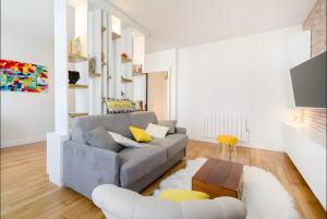 Appartement 2 pièces avec vue Tour Eiffel