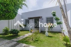 Casa com piscina e churrasqueira em Camaçari - Abrantes