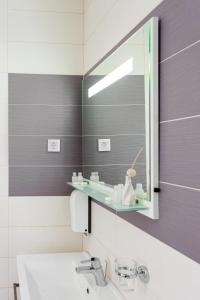 Tophill Altezza 9 best view and pool