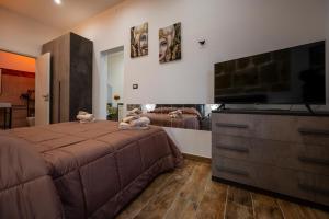 Deluxe Suite with Spa Bath