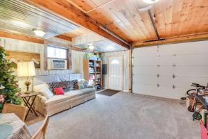 Rustic Jefferson Retreat with Fire Pit Near Athens!