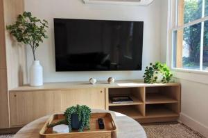 The Vinyl at Music Row