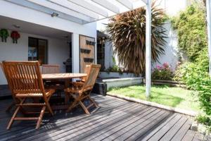 Funky Heritage Home in the City Center