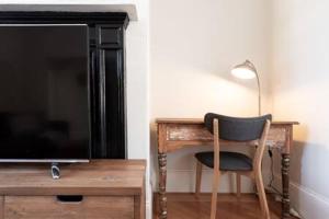 Funky Heritage Home in the City Center