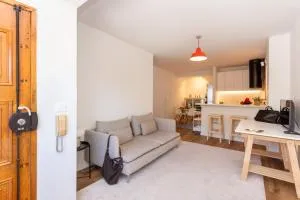 River Breeze in Almada Velha - 阿尔马达