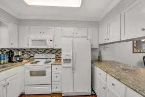 Courtyard Villa B-2 - Riverview