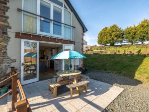 4 Bed in Bude 77663