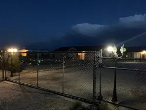 Sun Cindy's House Pahrump - أمارغوسا فالي