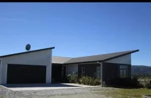 West Coast Wonder - Kakapotahi