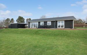 Gorgeous Home In Melby With Wifi