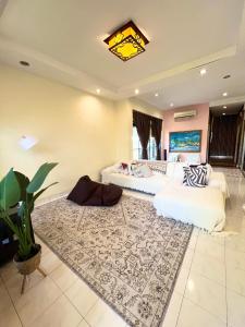 RUMAH SANTAI