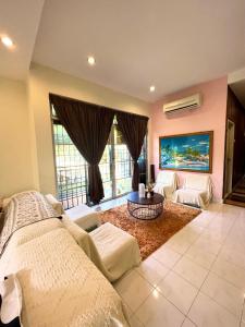 RUMAH SANTAI