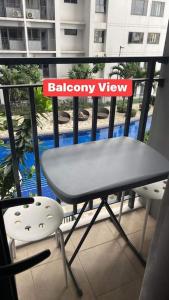 Shore Residence D22 shortwalk MOA Balconypoolview