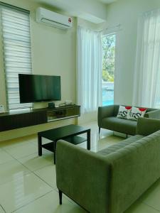 Langkawi Greeny-Windy Homestay, Private Pool
