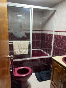 Acogedora casa cerca del Metro bañera - Gym - Parking